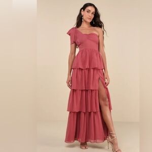 NWT Lulus One Shoulder Tierd Dress